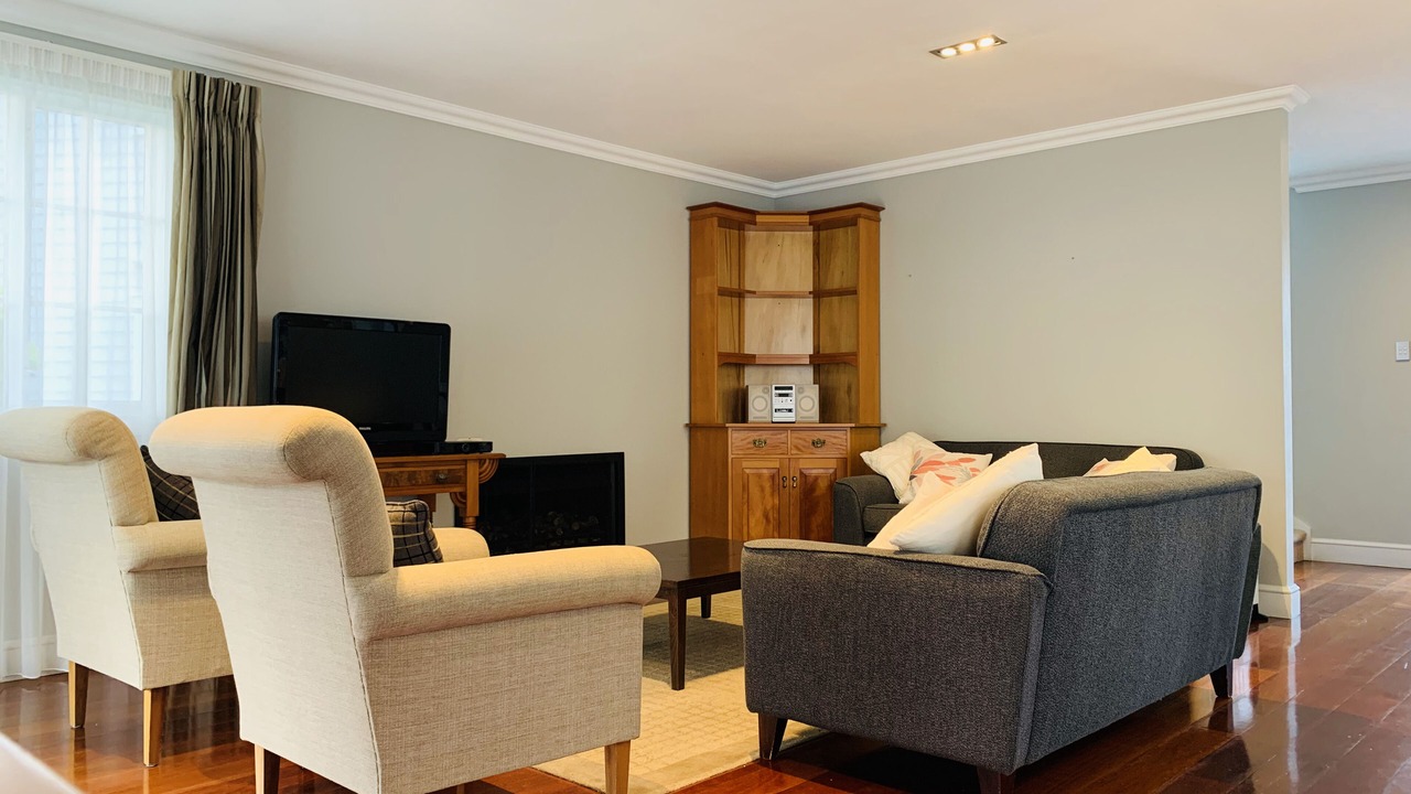 Photo of Livingroom in Russell