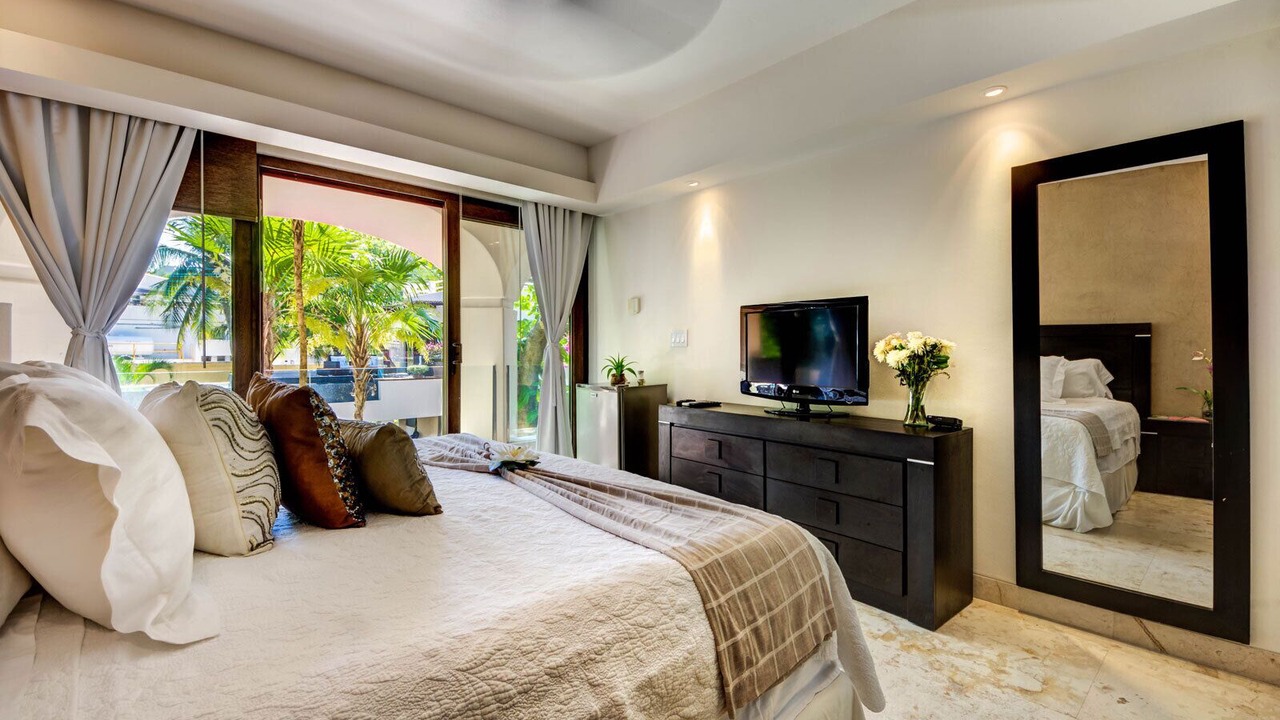 Photo of Bedroom in Playacar Beach