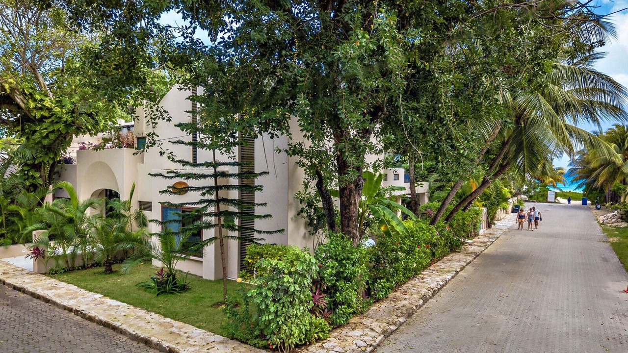 Photo of Outdoor in Playacar Beach
