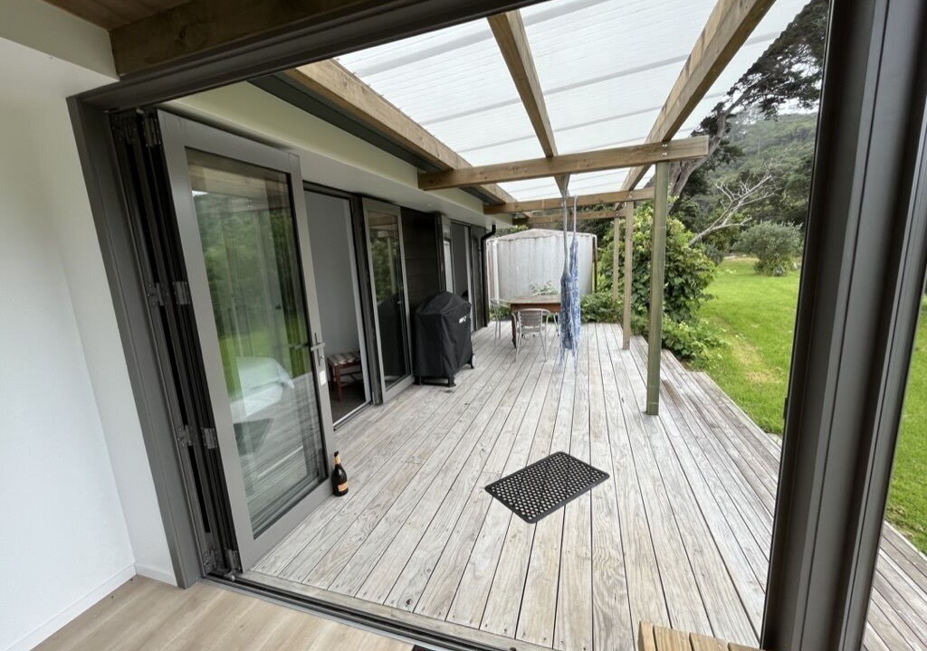 Photo of Patio Balcony in Whangateau