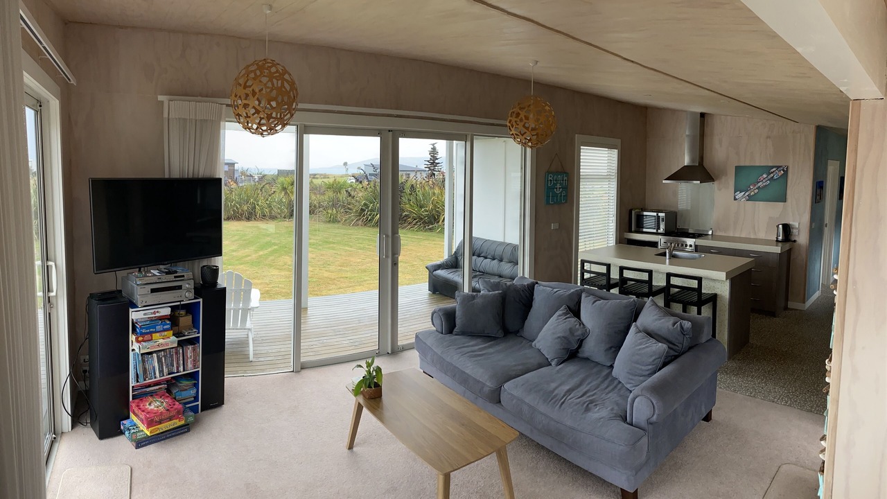 Photo of Livingroom in Colac Bay