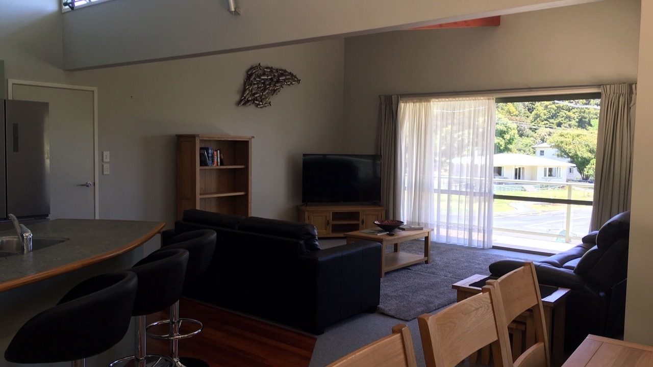 Photo of Livingroom in Paihia