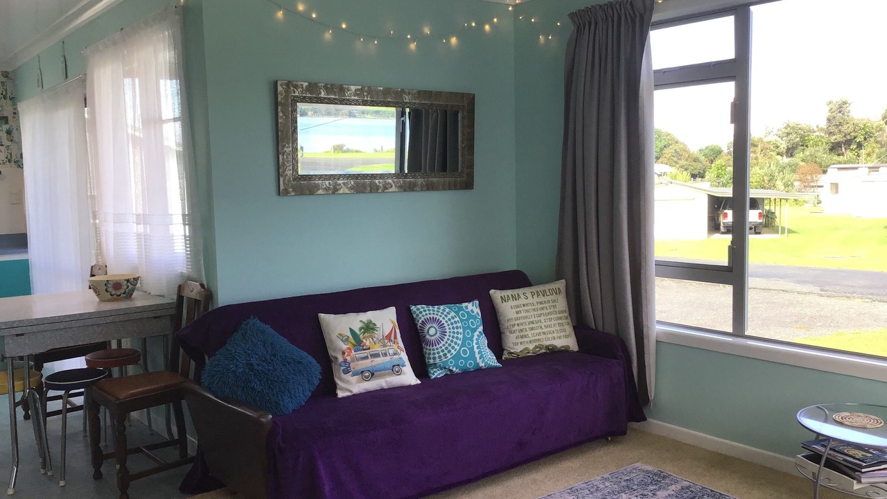 Photo of Livingroom in Bowentown