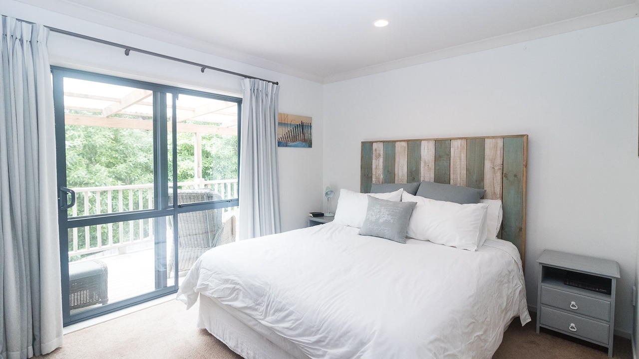 Photo of Bedroom in Hatfields Beach