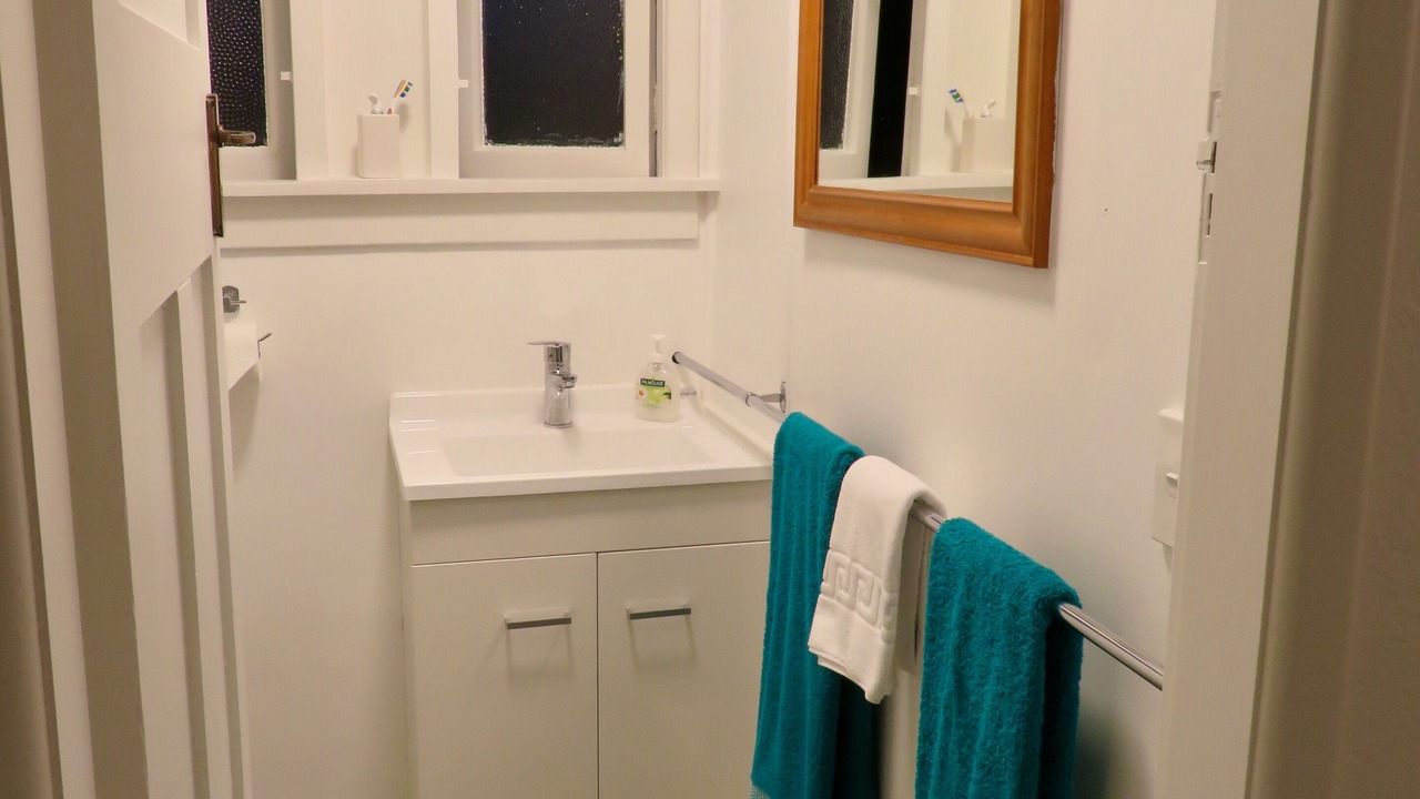 Photo of Bathroom in Manapouri