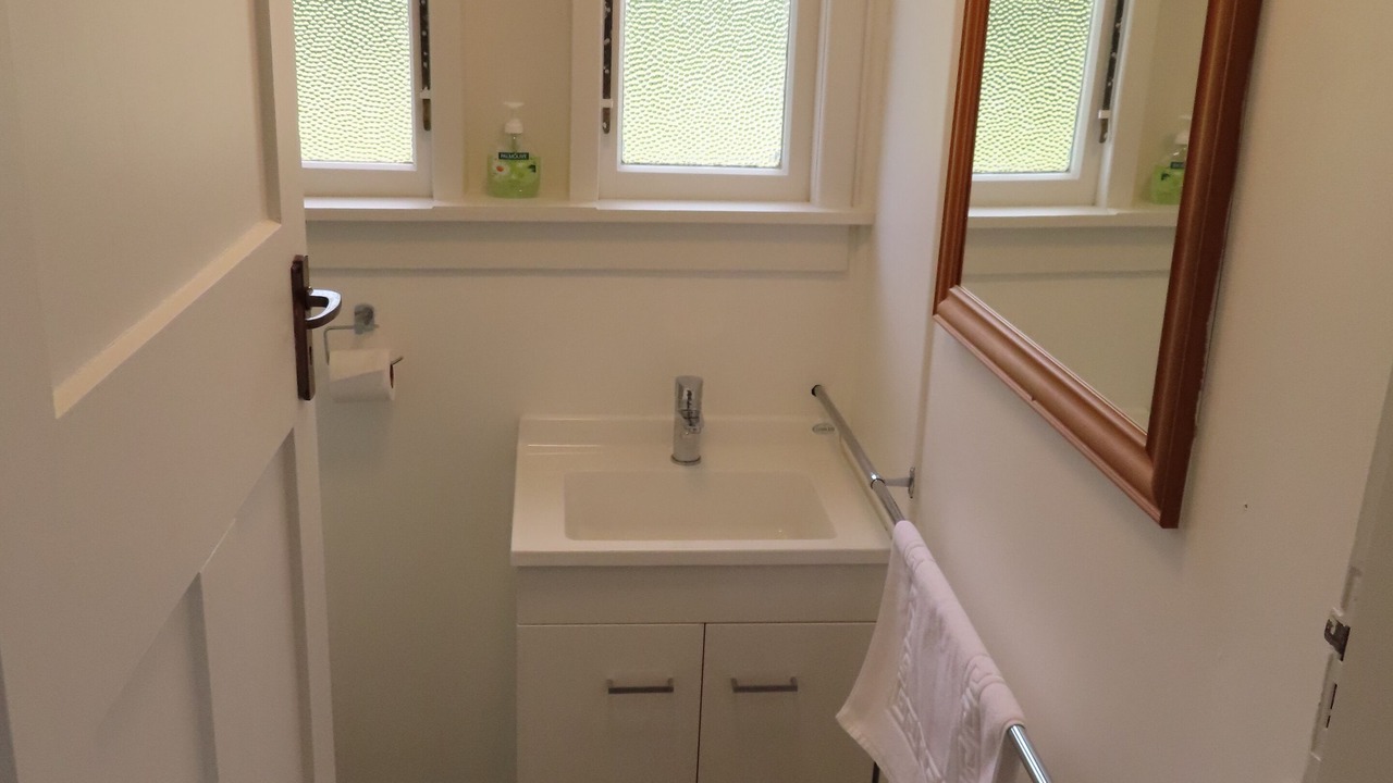 Photo of Bathroom in Manapouri
