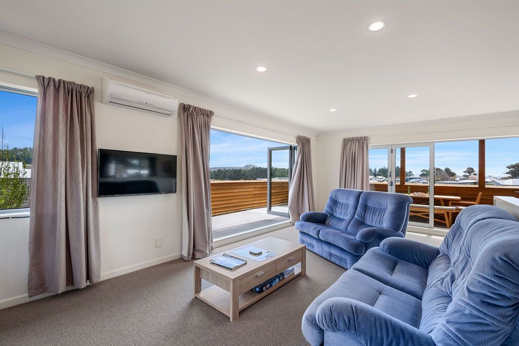 Photo of Livingroom in Motuoapa