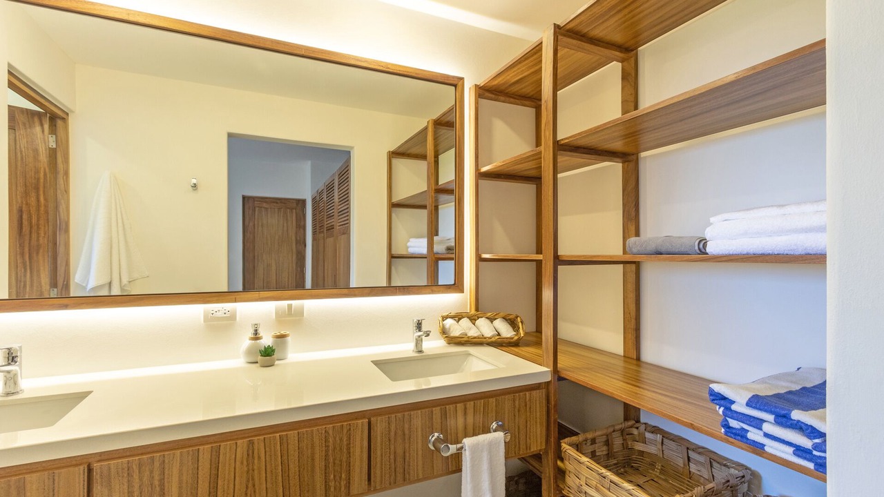 Photo of Bathroom in P Chahue