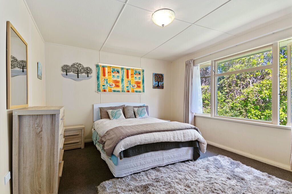 Photo of Bedroom in Pakawau