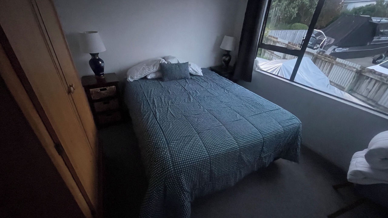 Photo of Bedroom in Snells Beach