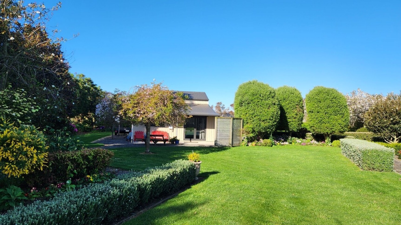Photo of Outdoor in Waitara