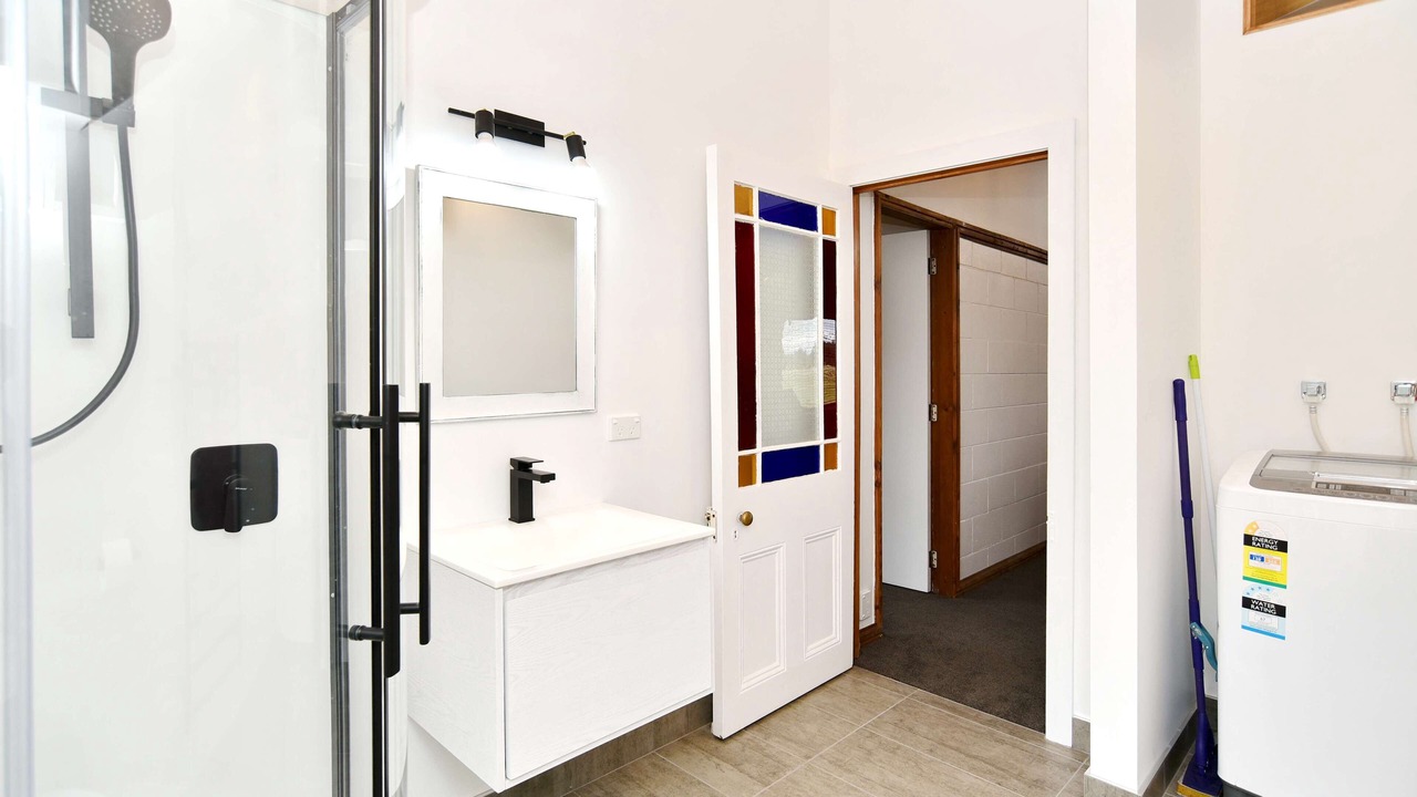 Photo of Bathroom in Pines Beach