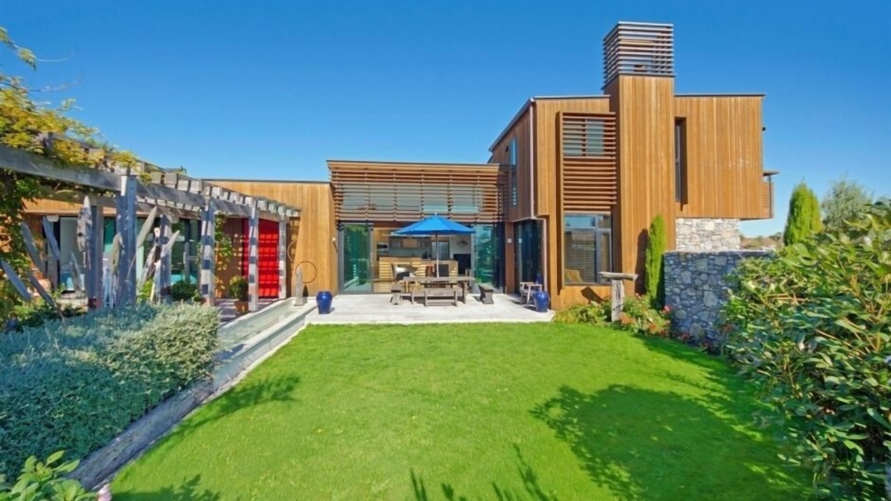 Photo of Outdoor in Stoke