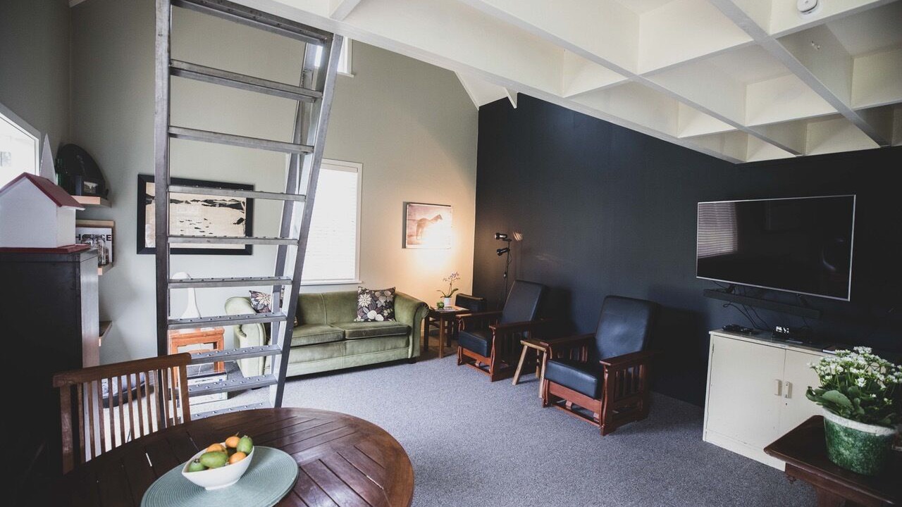 Photo of Livingroom in Papakura