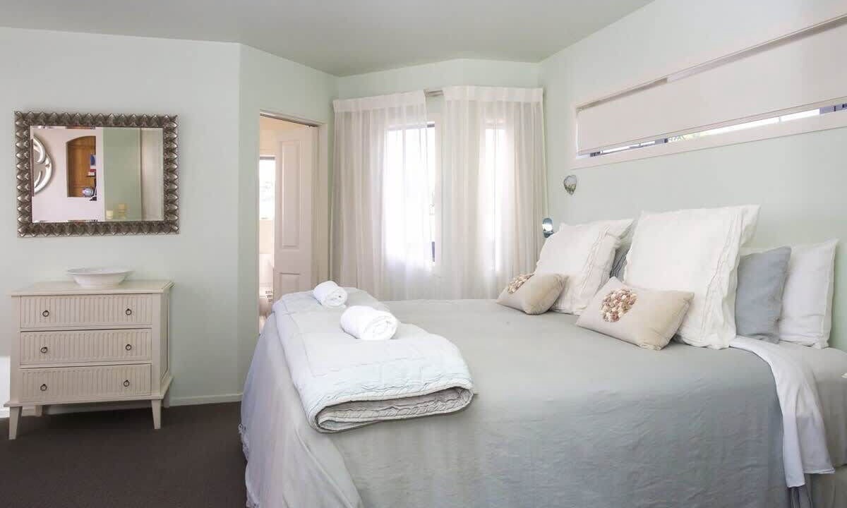 Photo of Bedroom in Oakura