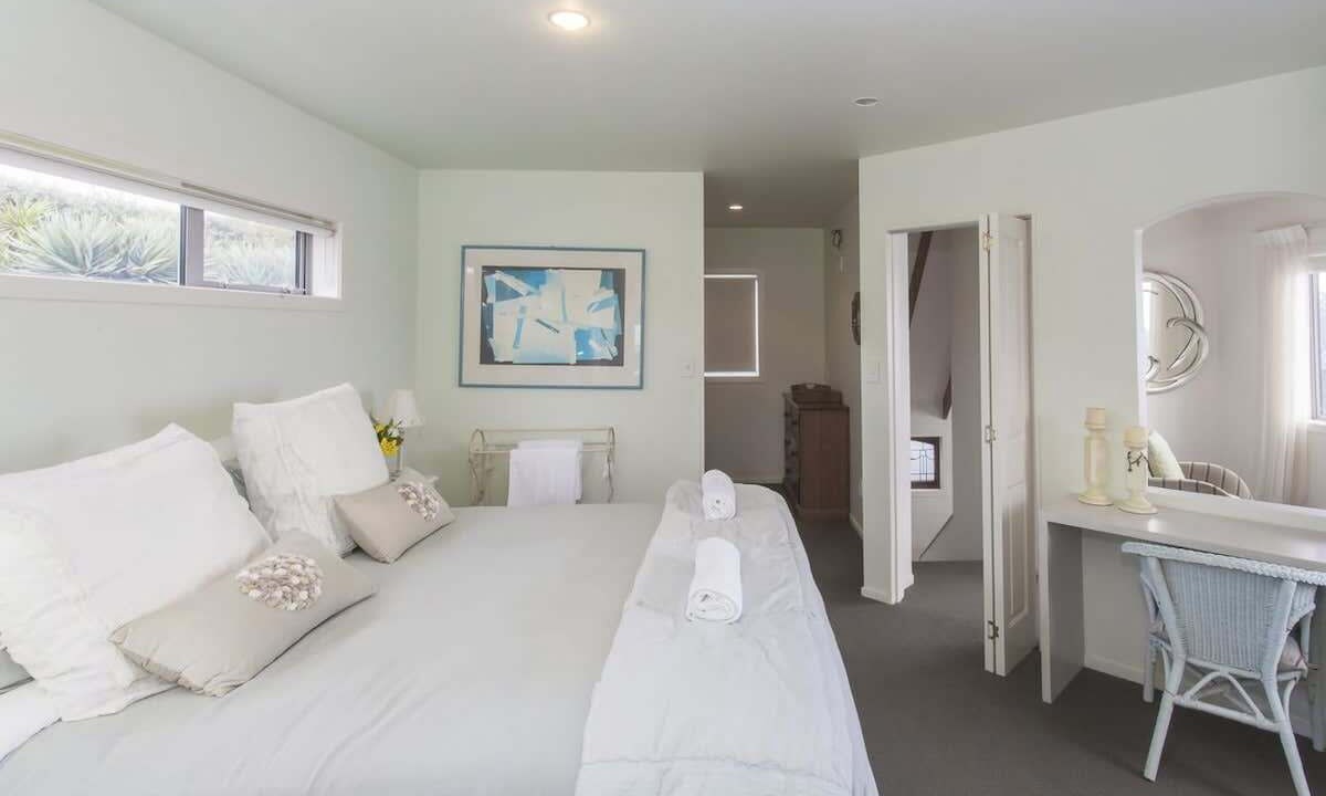 Photo of Bedroom in Oakura