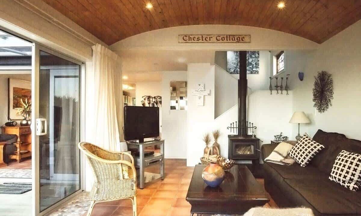 Photo of Livingroom in Oakura
