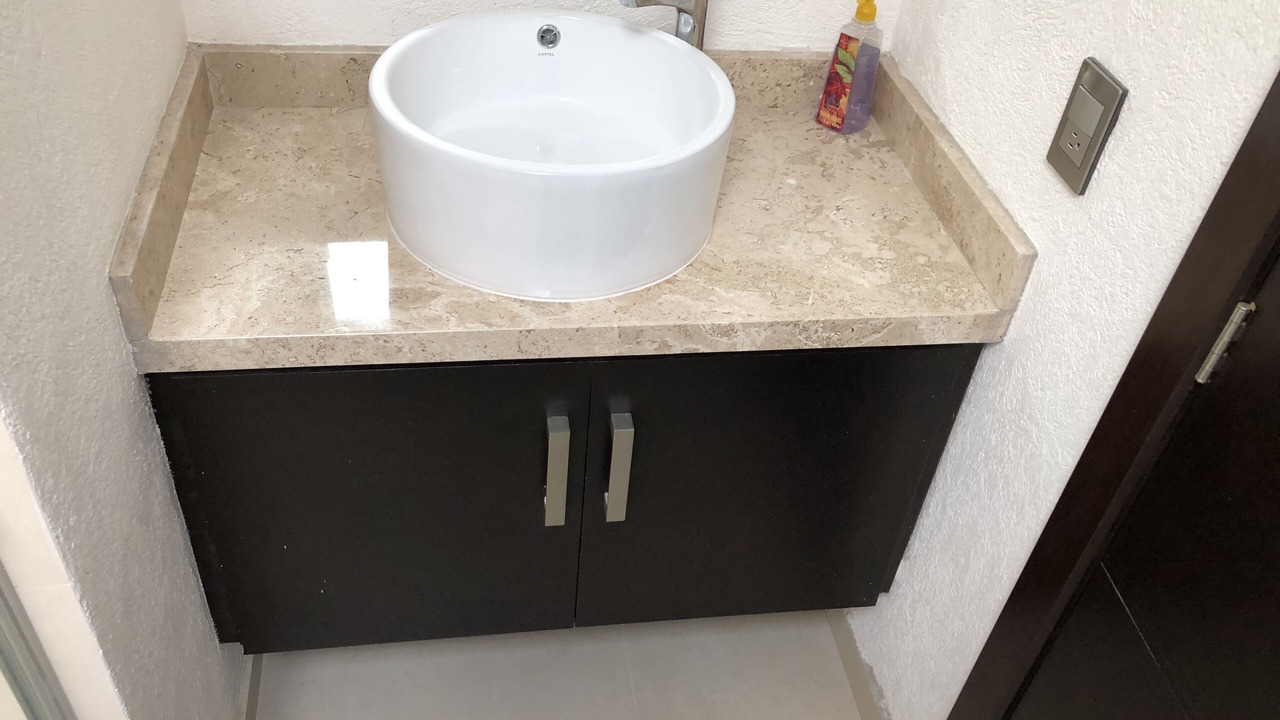 Photo of Bathroom in Ameca