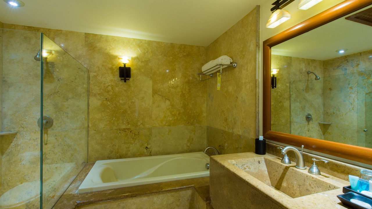 Photo of Bathroom in Marina