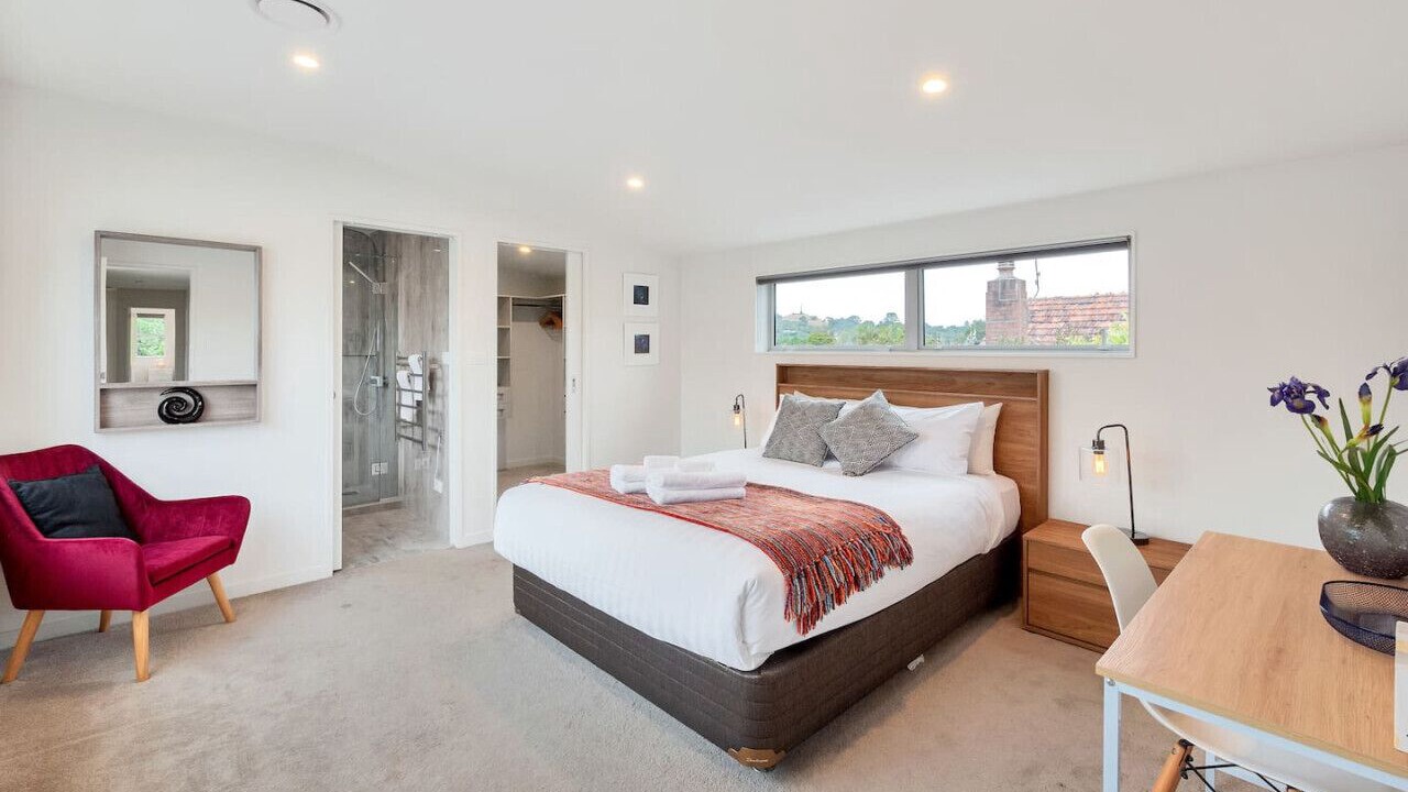 Photo of Bedroom in Royal Oak