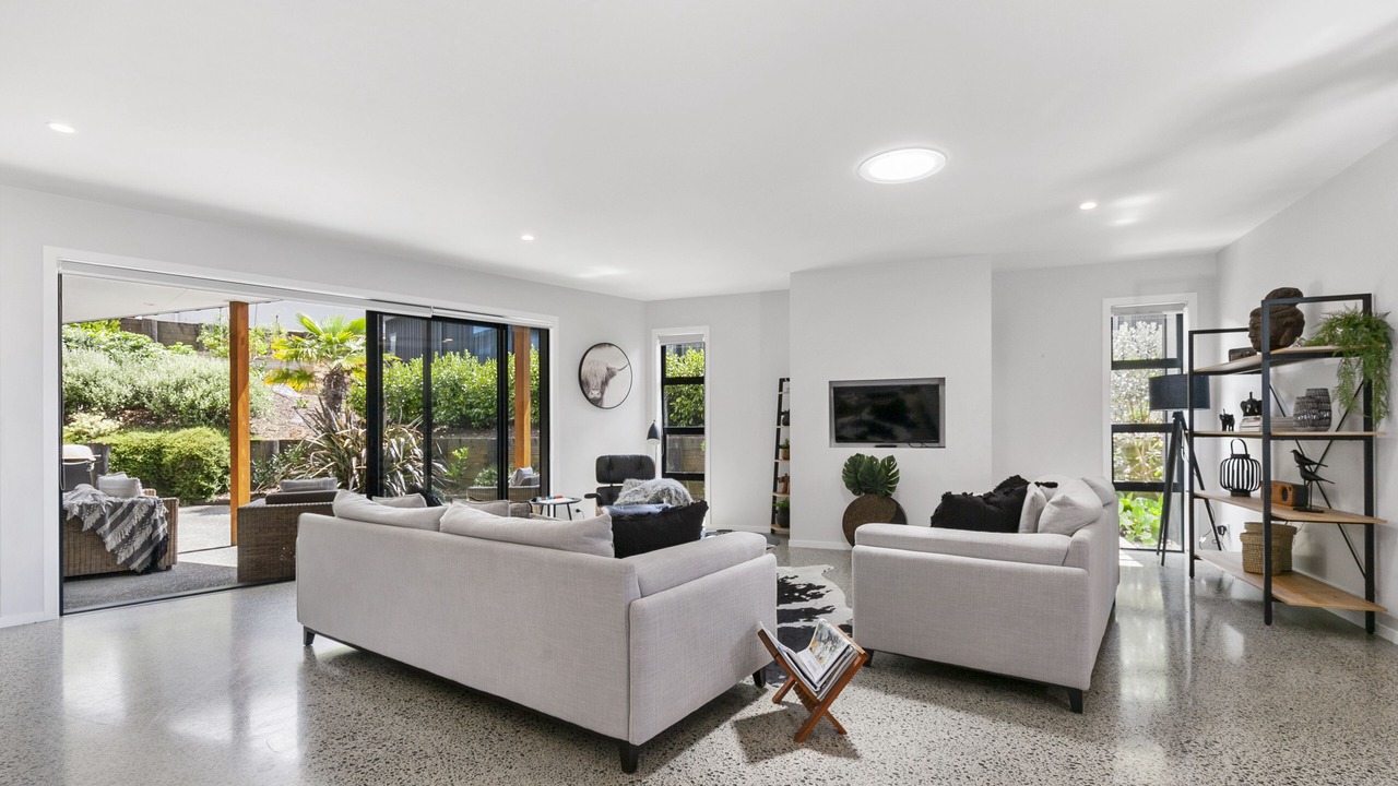 Photo of Livingroom in Matakana