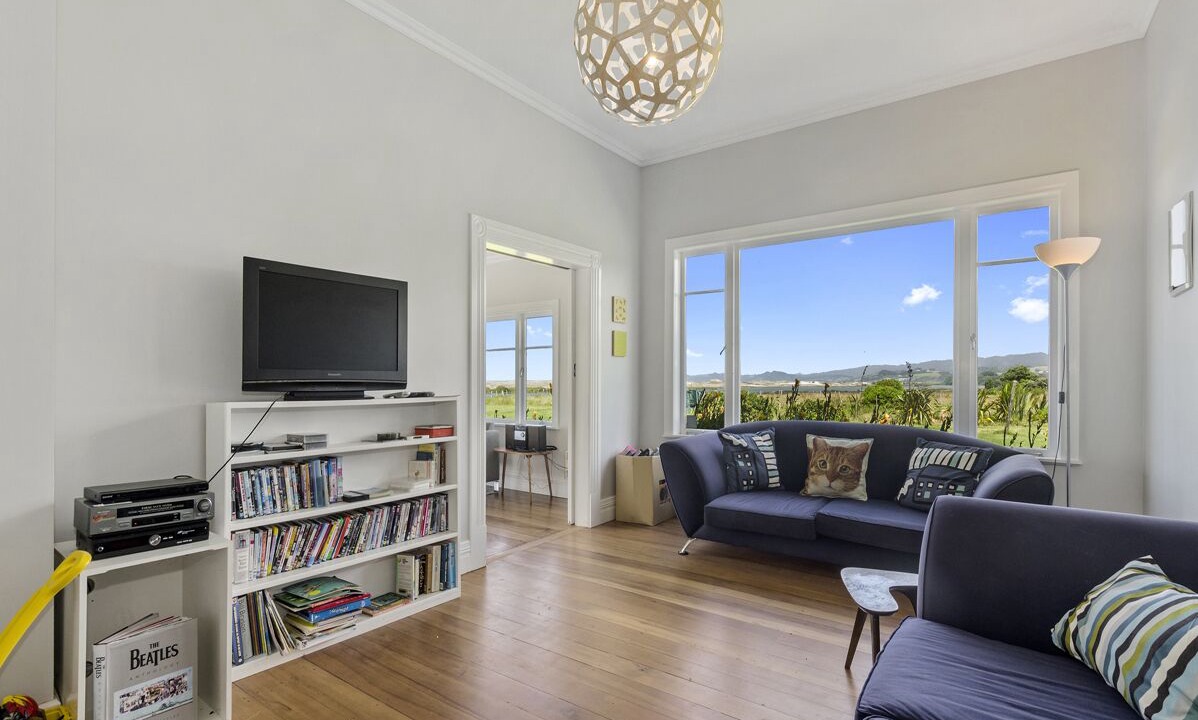 Photo of Livingroom in Waipu