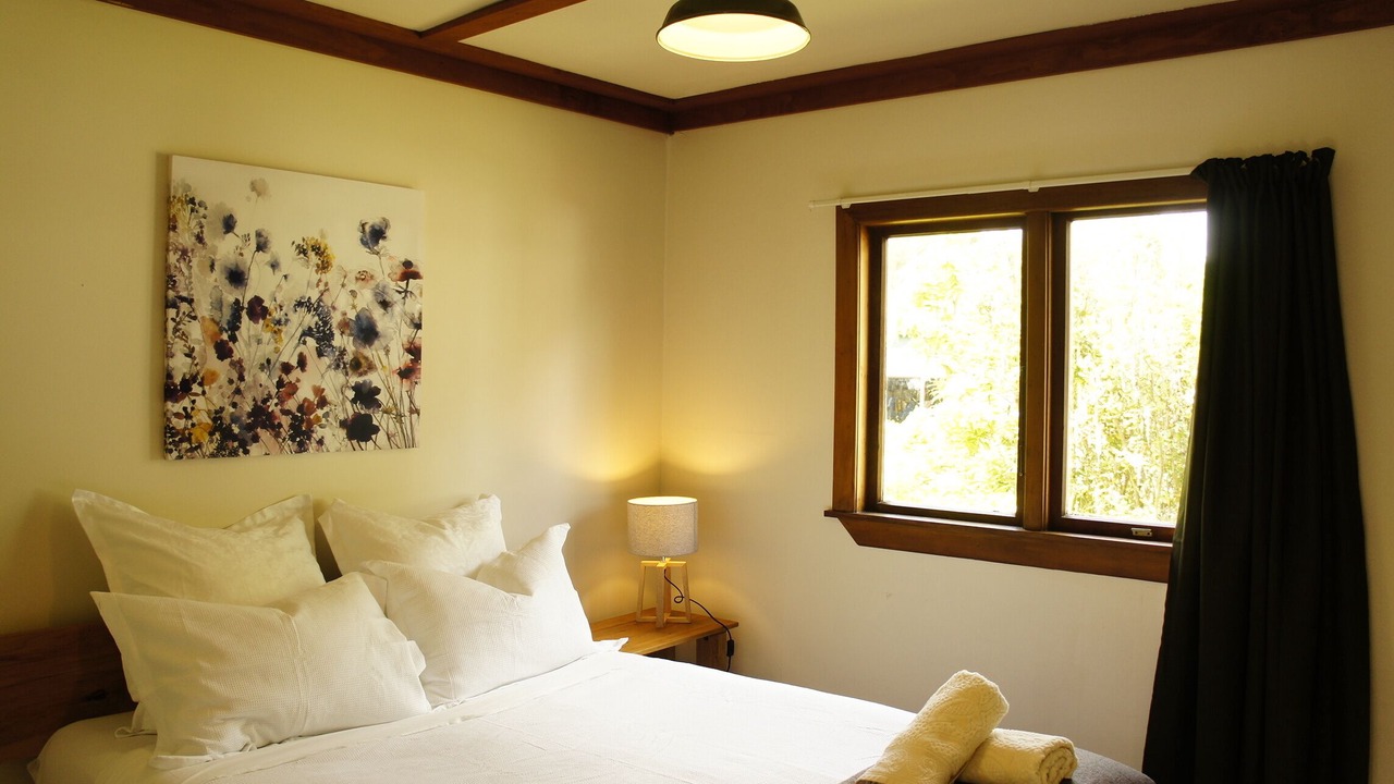 Photo of Bedroom in Manapouri