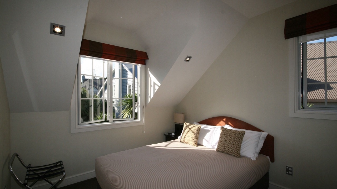 Photo of Bedroom in Russell