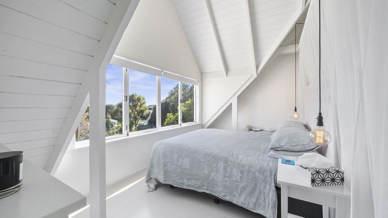 Photo of Bedroom in Te Horo Beach