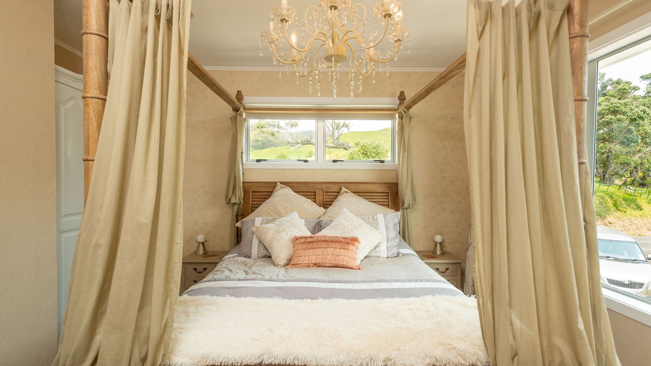 Photo of Bedroom in Opononi