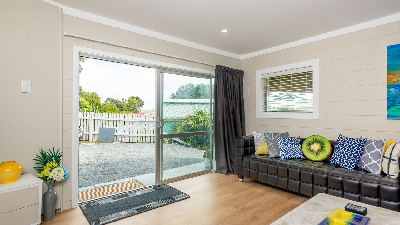 Photo of Livingroom in Opononi