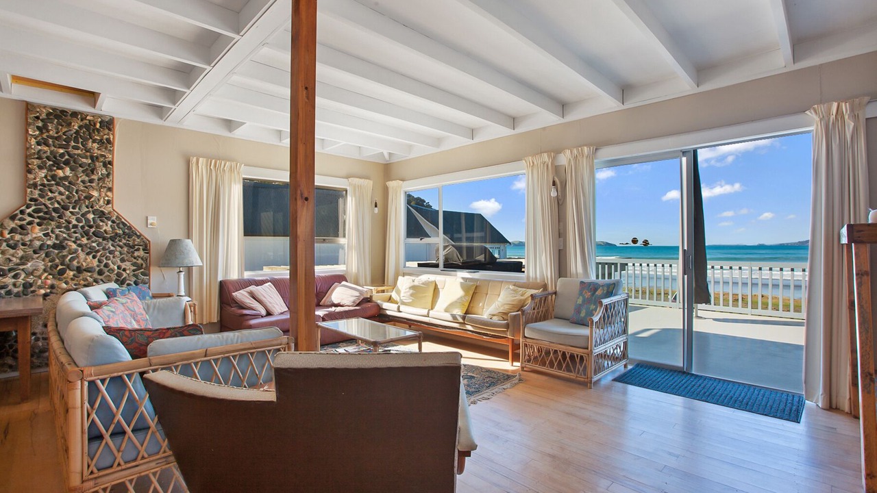 Photo of Livingroom in Taupo Bay
