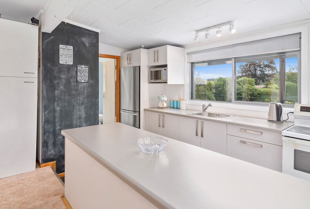 Photo of Kitchen in Motuoapa