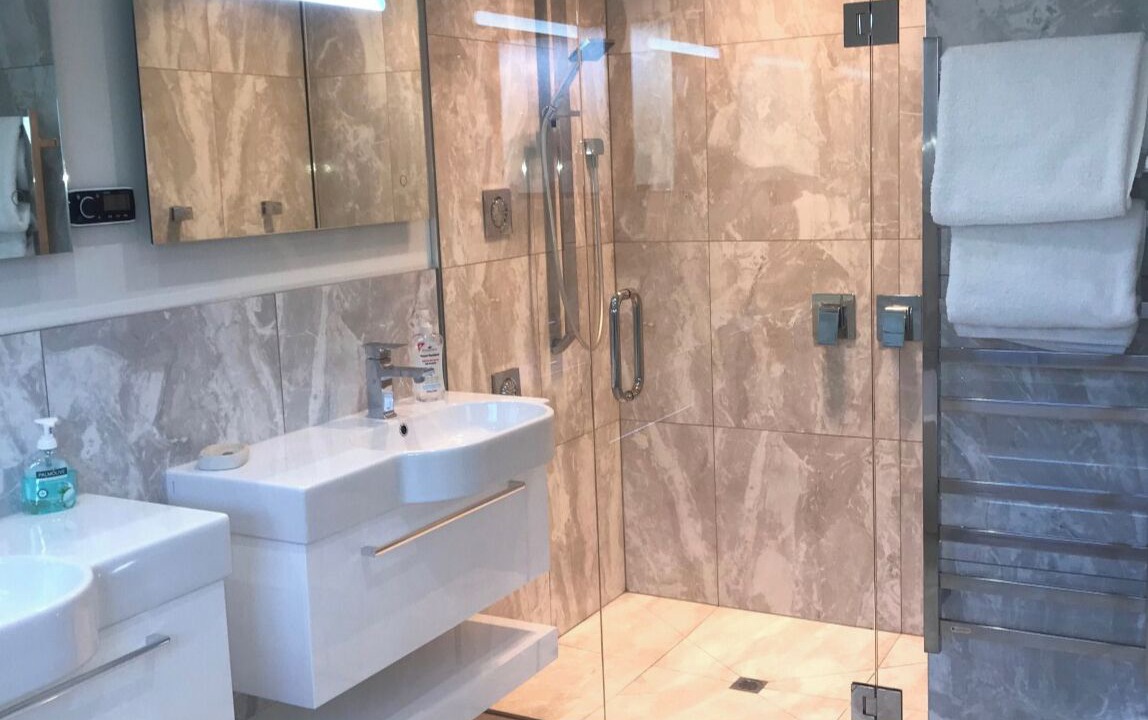 Photo of Bathroom in Stepneyville