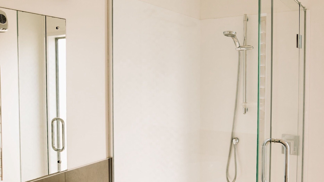 Photo of Bathroom in Matarangi