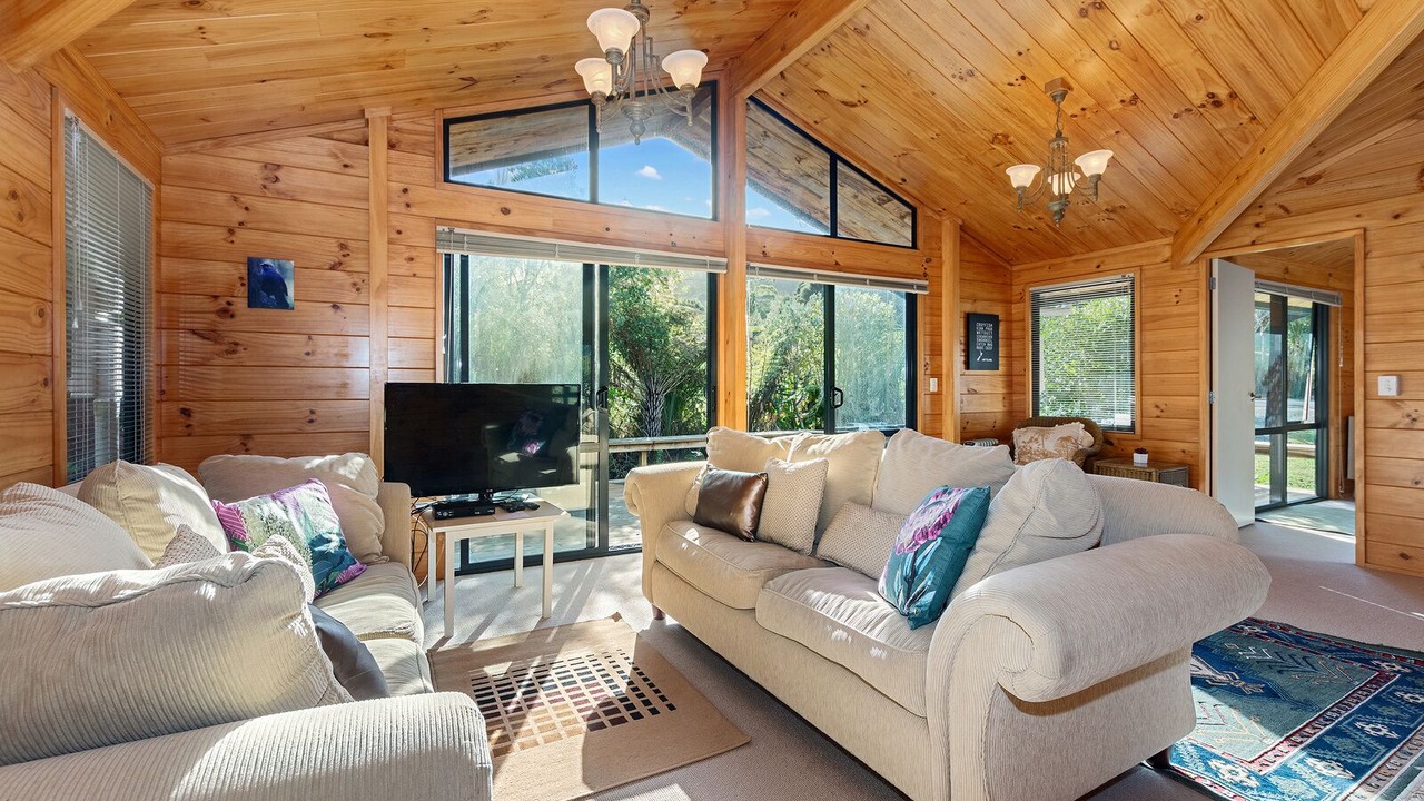 Photo of Livingroom in Mangawhai Heads