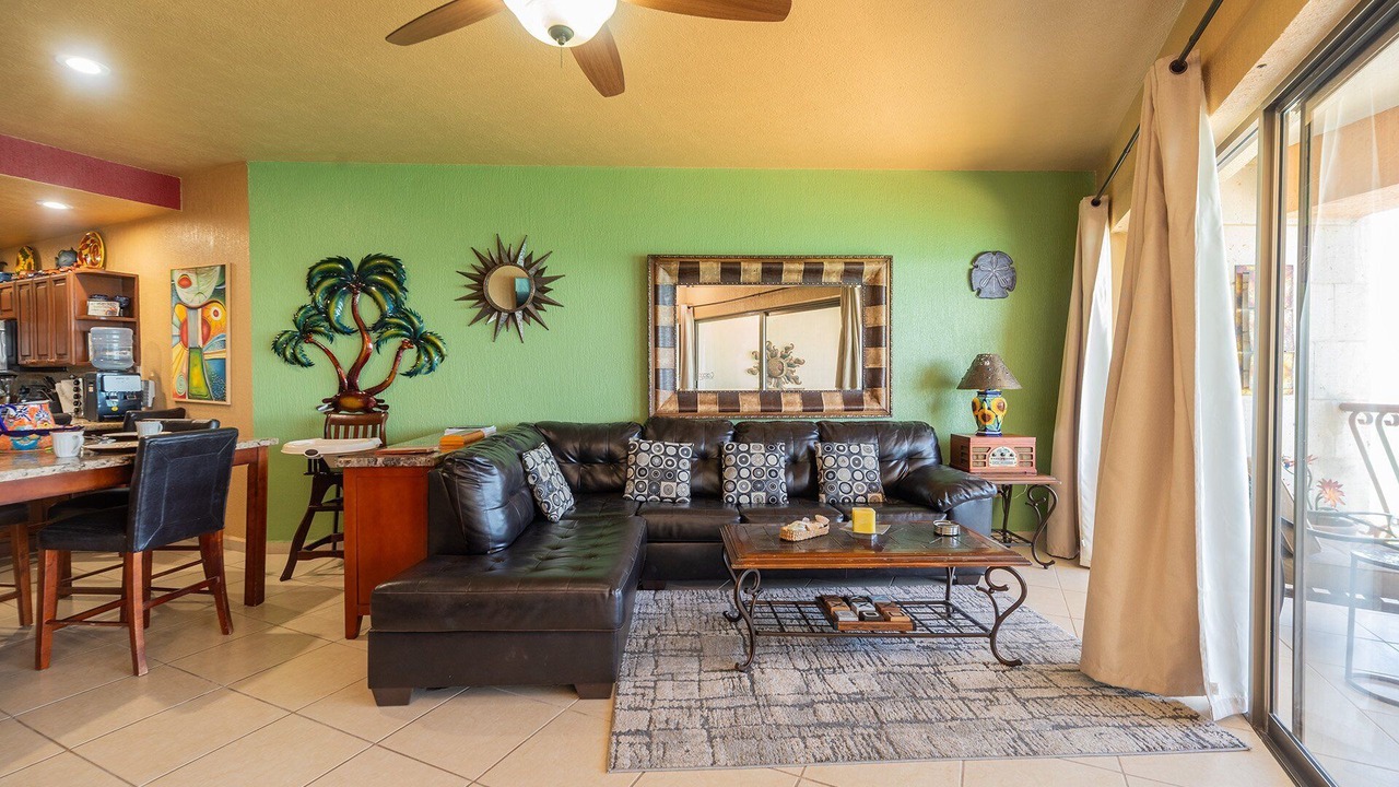 Photo of Livingroom in Sandy Beach