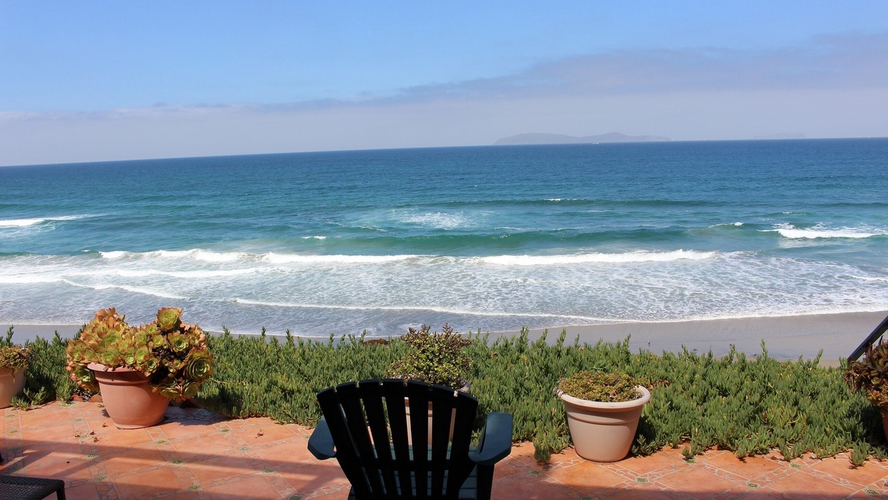 Photo of Others in San Antonio del Mar