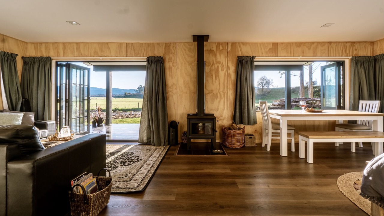 Photo of Livingroom in Woodbury