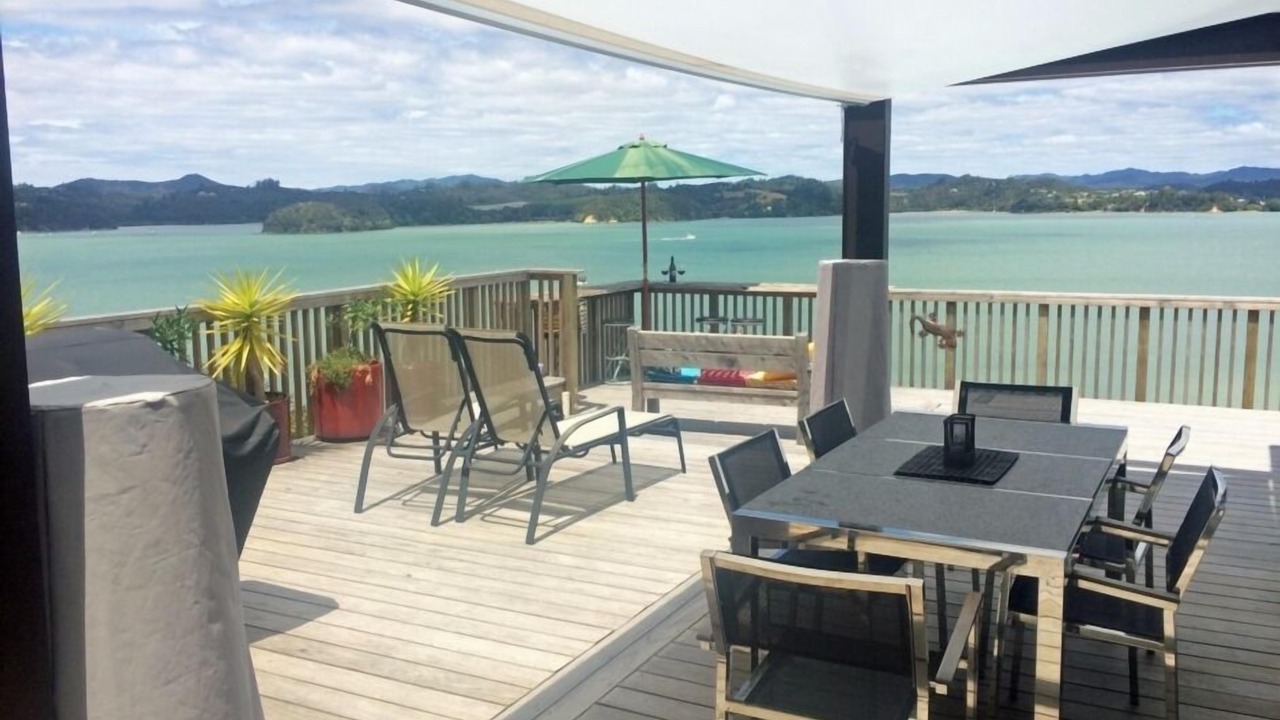 Photo of Others in Paihia