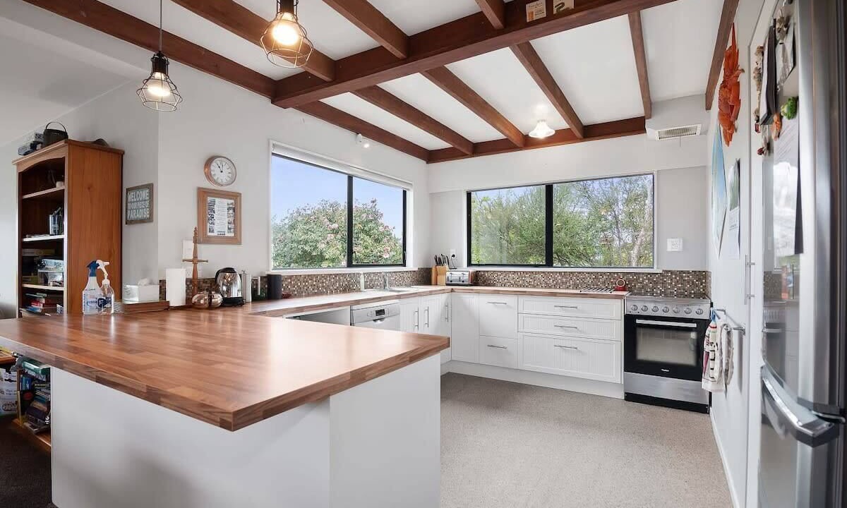 Photo of Kitchen in Parapara