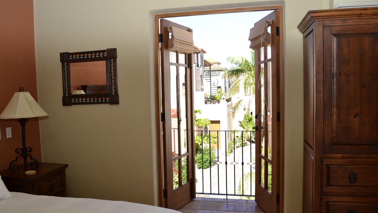 Photo of Bedroom in Nopolo