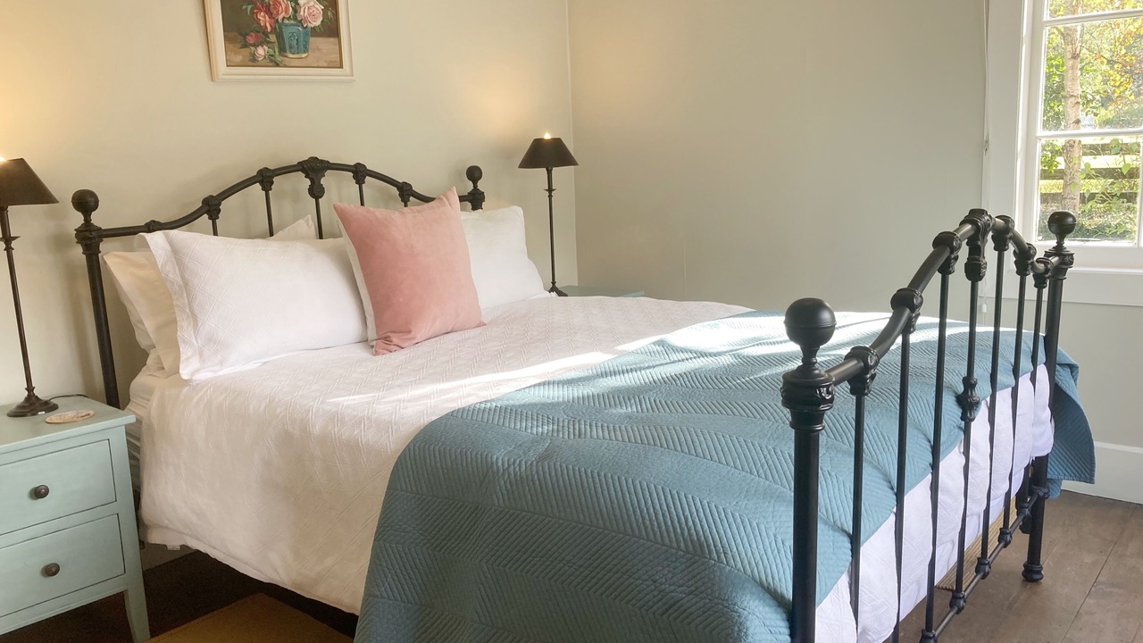 Photo of Bedroom in Greytown