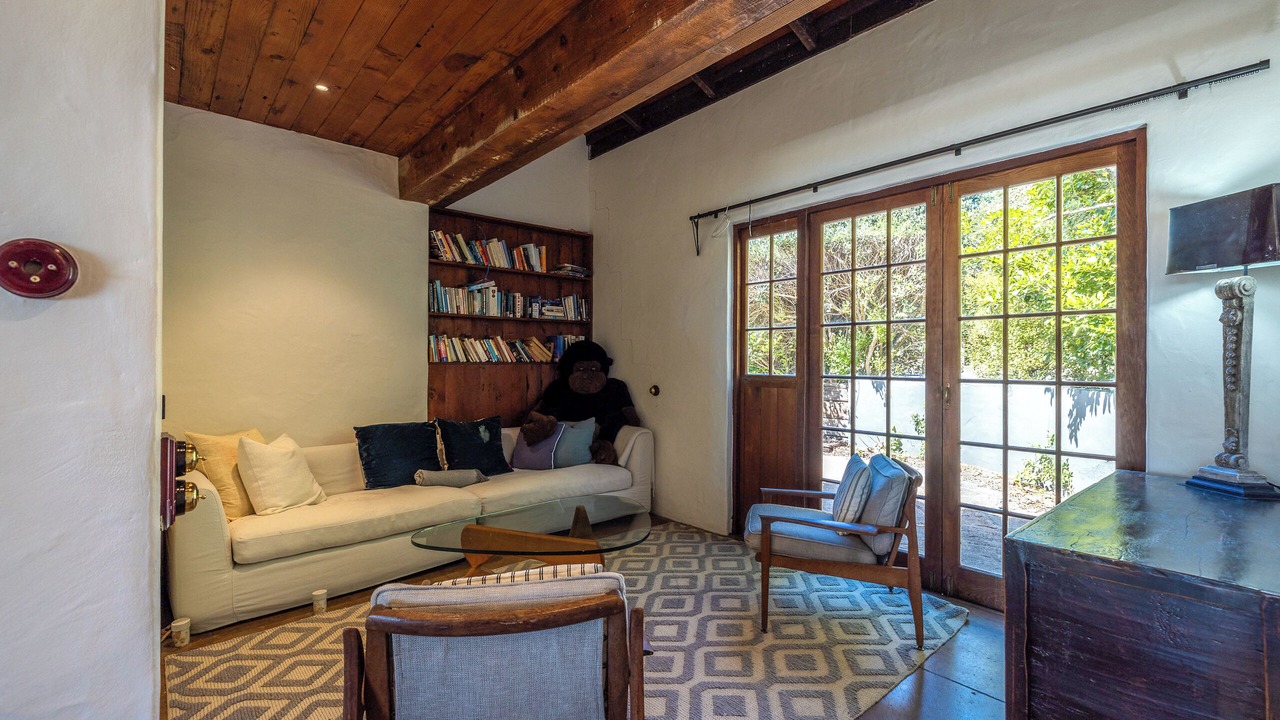 Photo of Livingroom in Oneroa