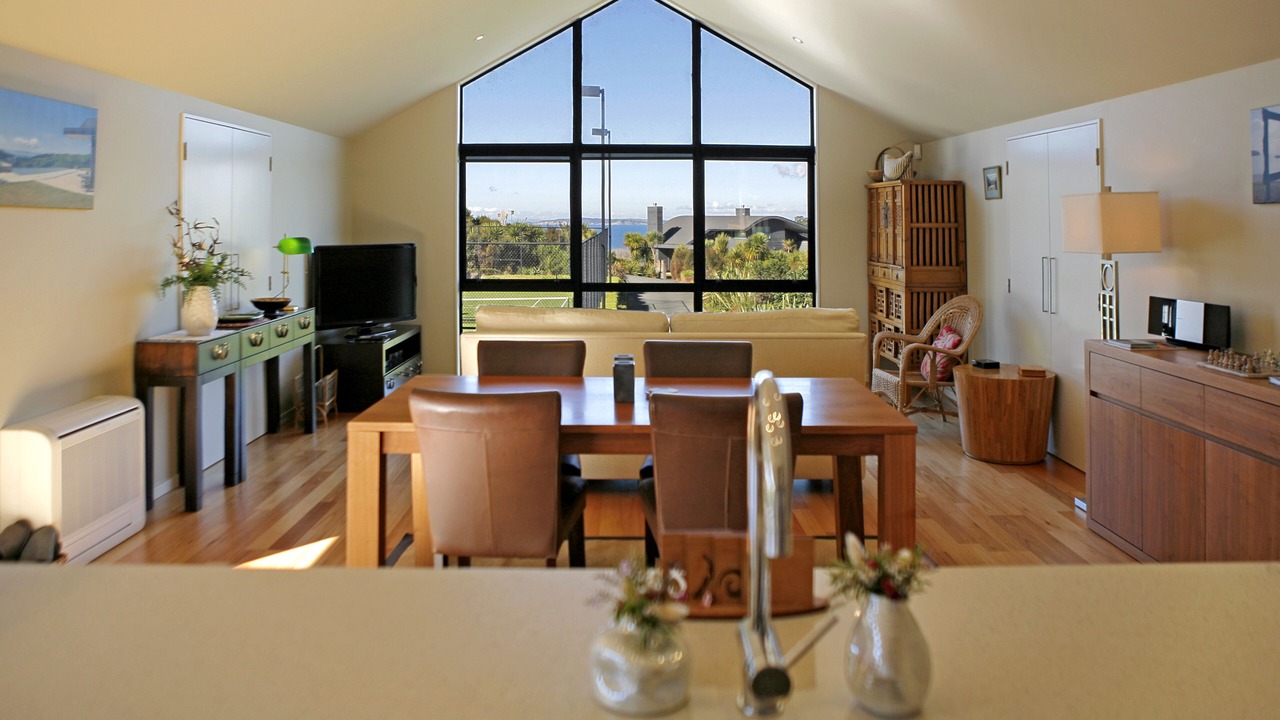 Photo of Others in Mahurangi West