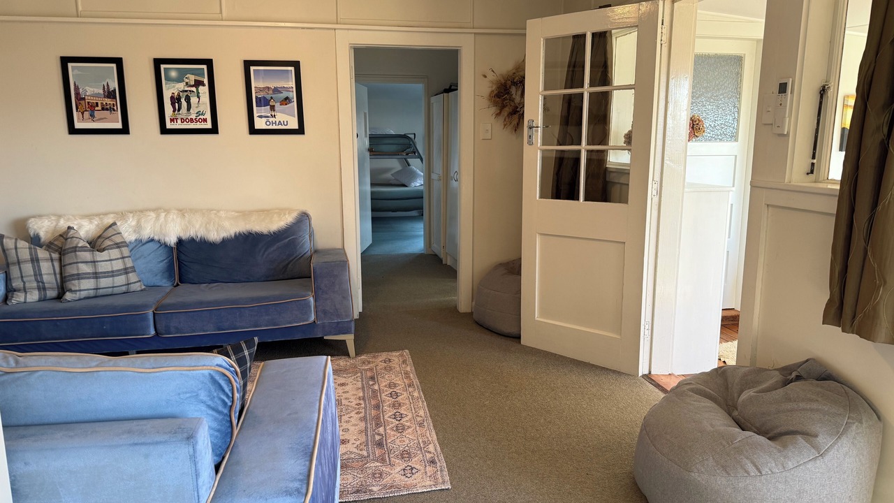 Photo of Livingroom in Coal Stream
