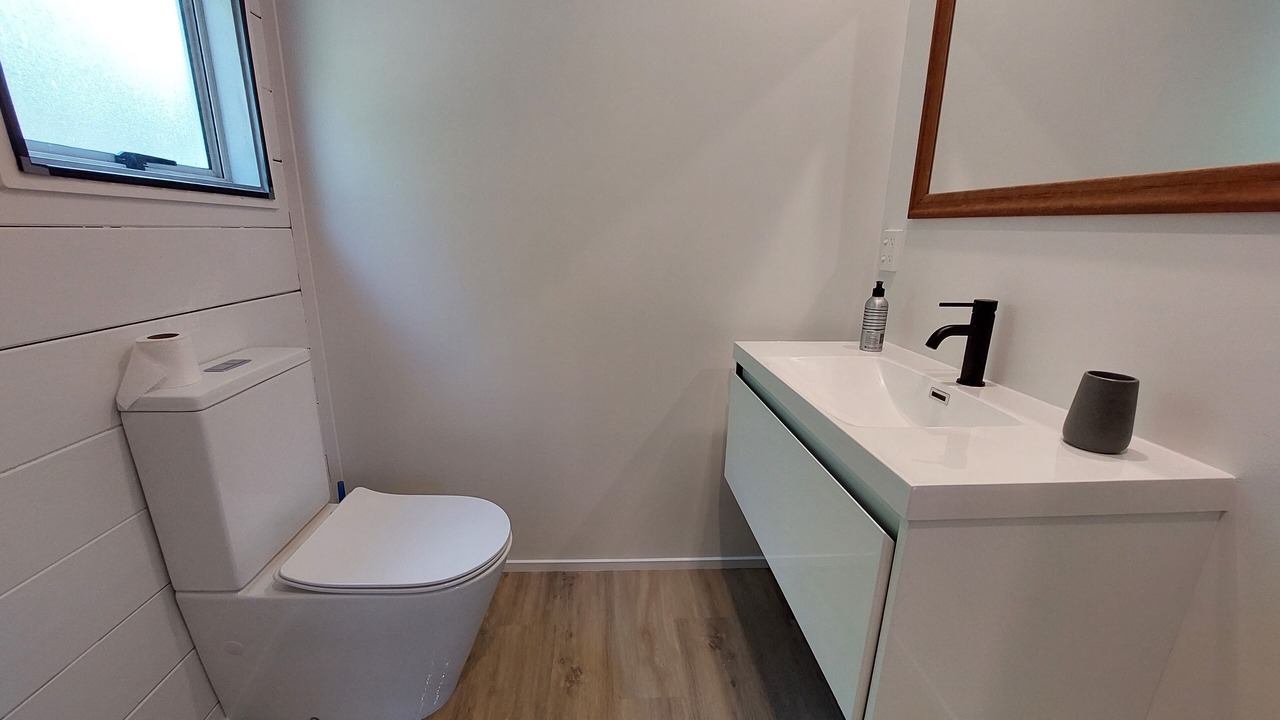 Photo of Bathroom in Tapora