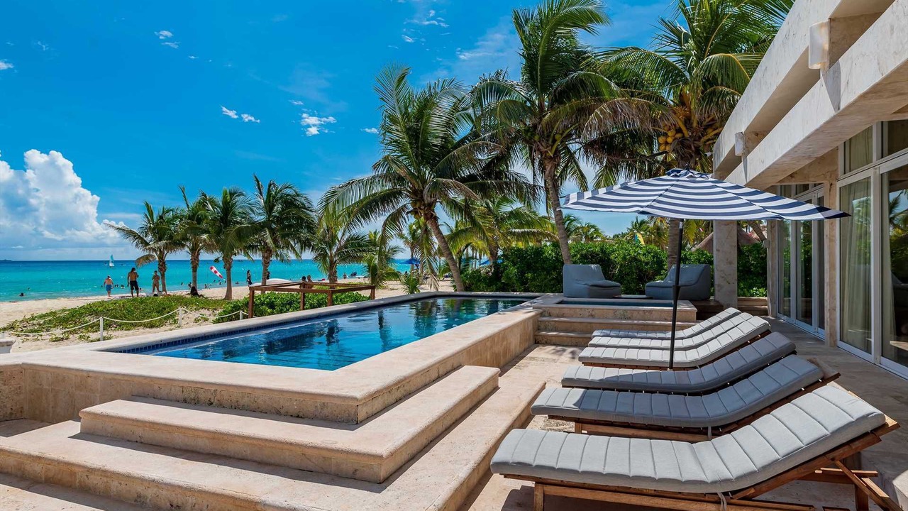 Photo of Outdoor in Playacar Beach