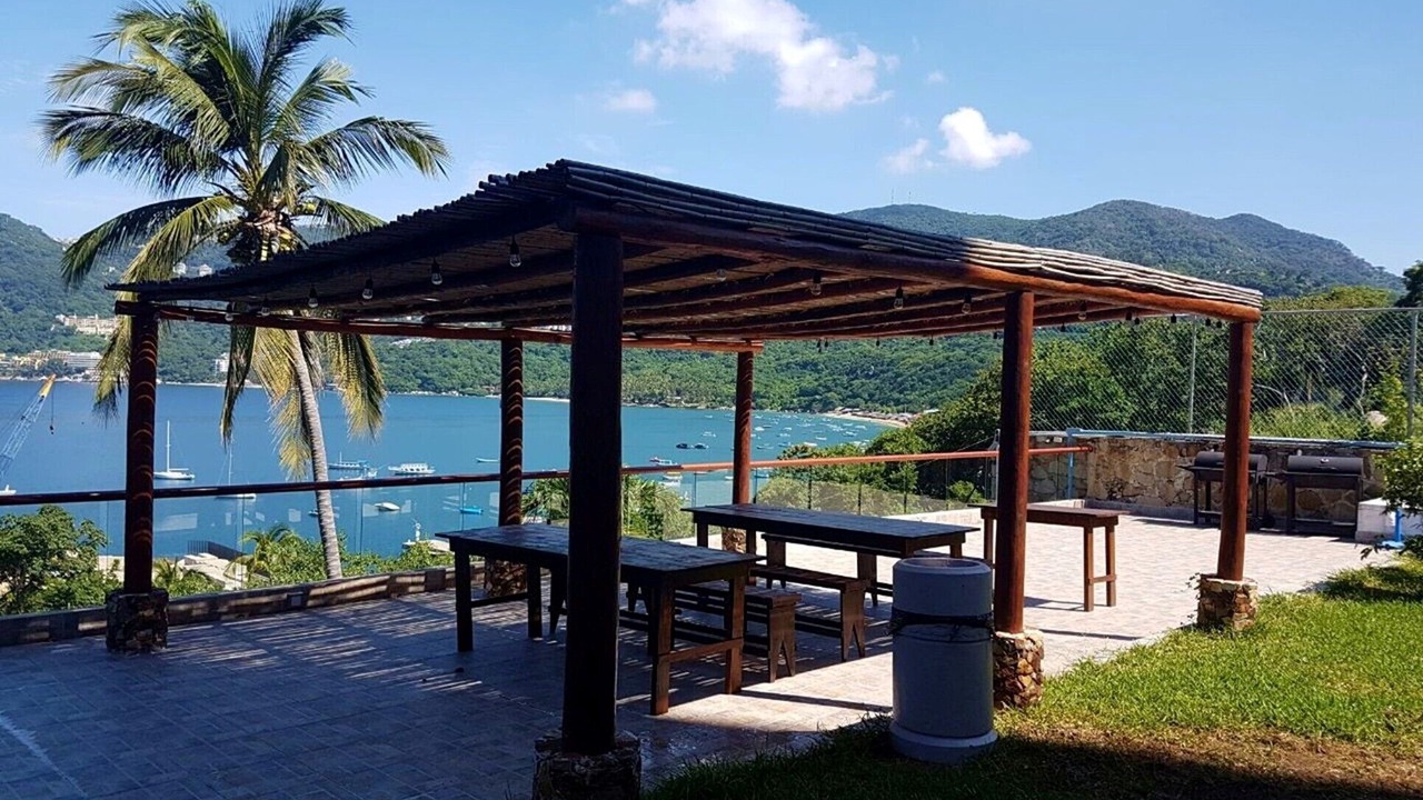 Photo of Outdoor in Puerto Marques