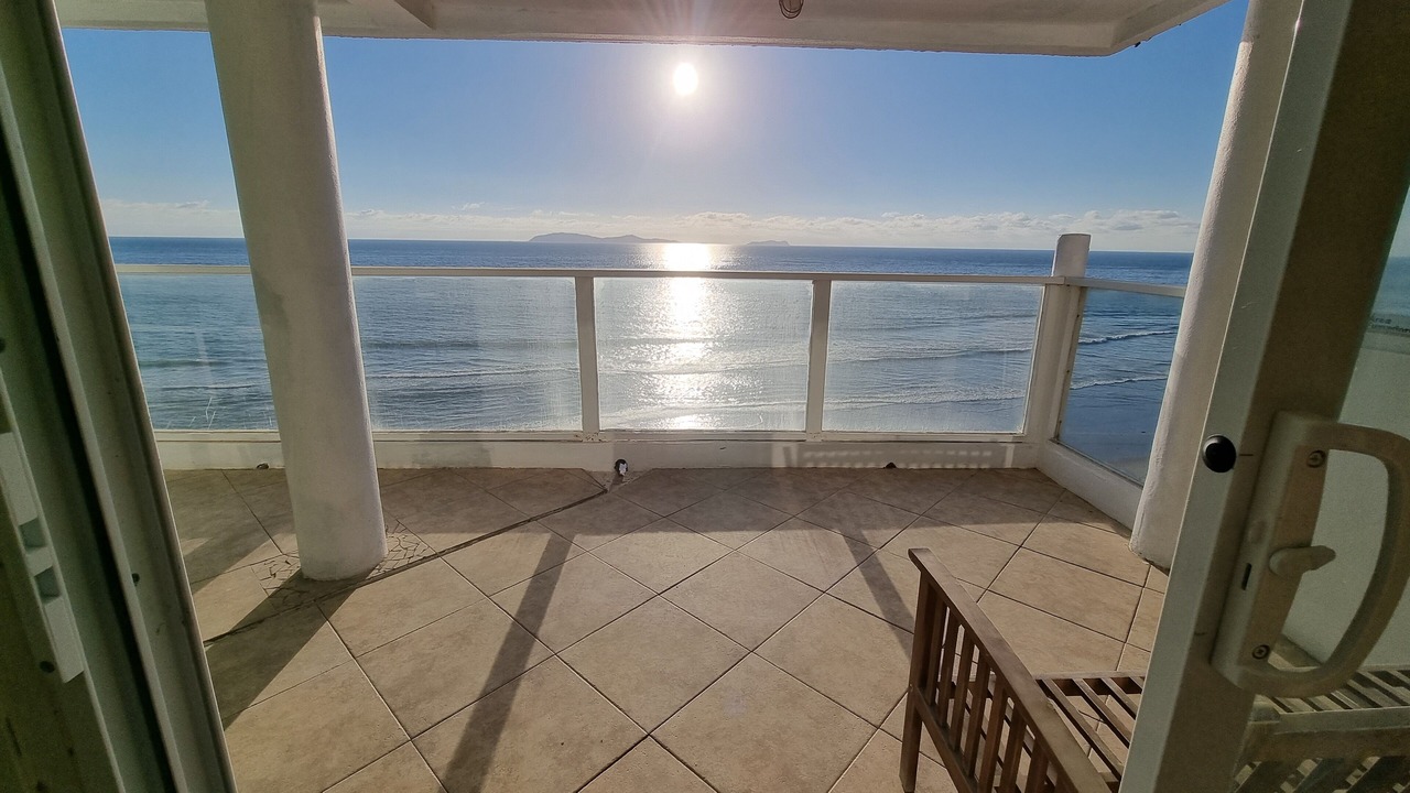 Photo of Patio Balcony in San Antonio del Mar